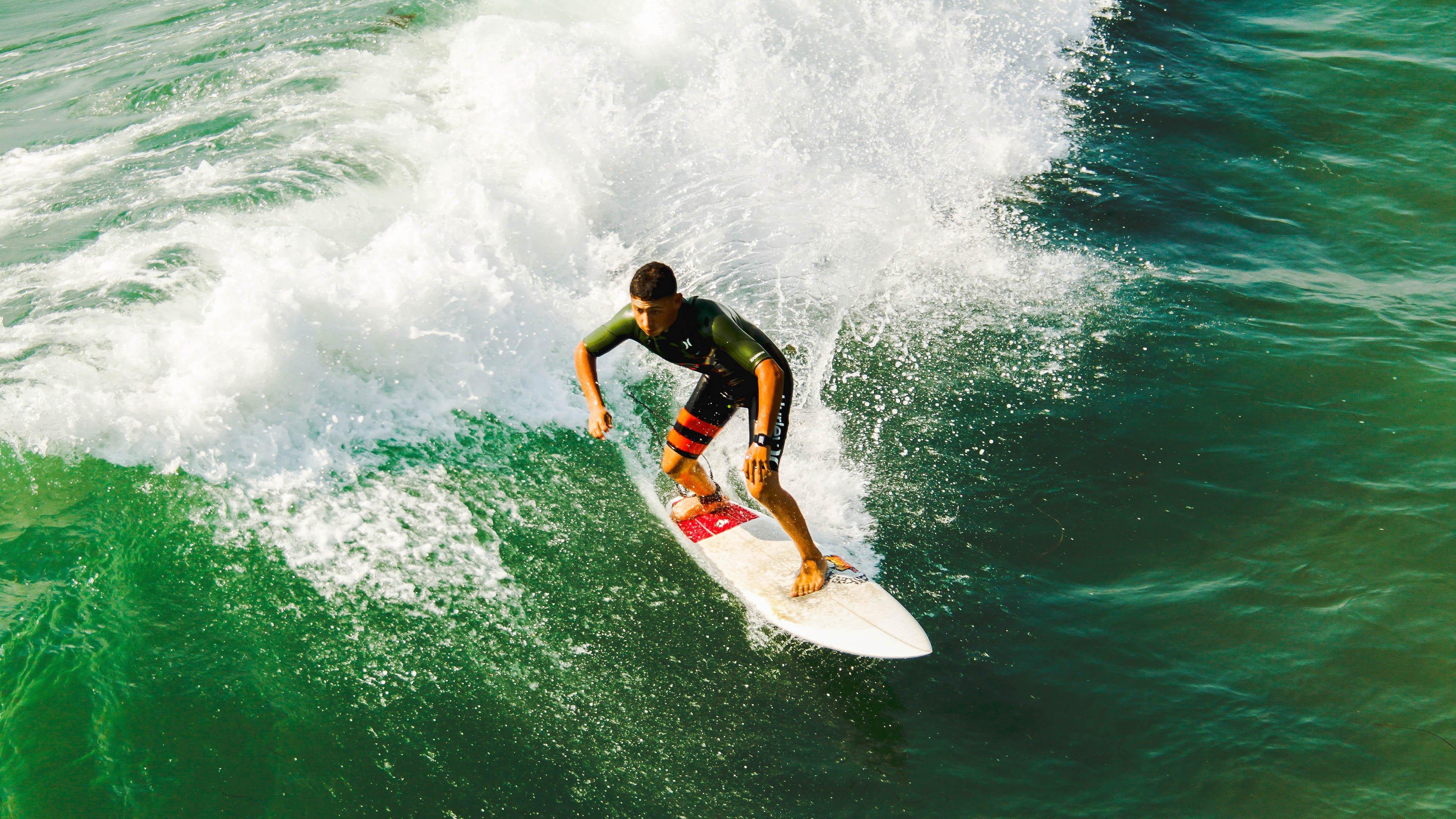 基米希赛季首球助拜仁告捷，连续十季破门铸就传奇